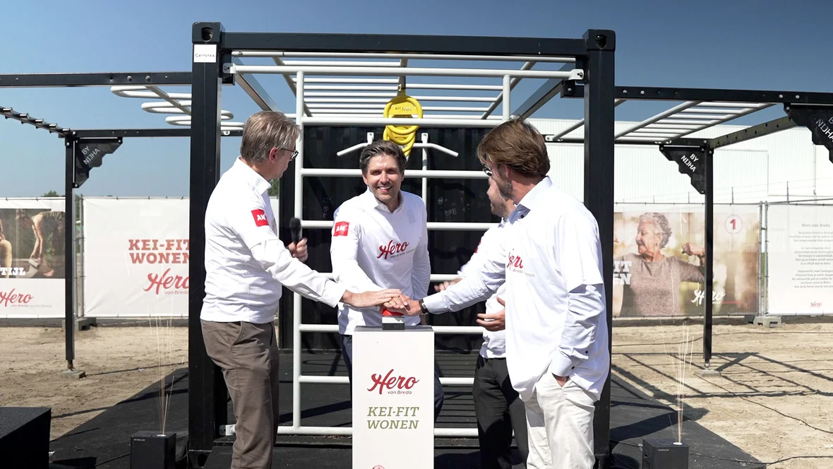 Start bouw viering Hero van Breda; een succesvolle dag vol zon en verrassingen